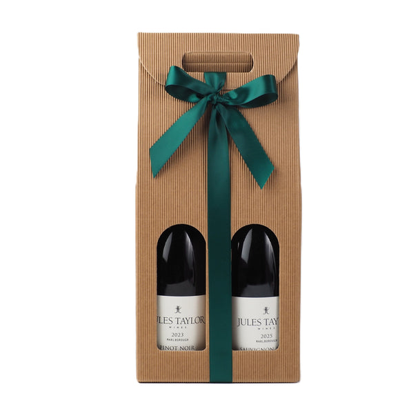 A Taste of Marlborough, beautifully gifted. Featuring two exceptional New Zealand wines from Jules Taylor -A rich, elegant Pinot Noir and a crisp, vibrant Sauvignon Blanc -a Great appreciation gift for Christmas - delivered Nationwide New Zealand

Jules Taylor - 750ml - Pinot Noir & Sauvignon Blanc